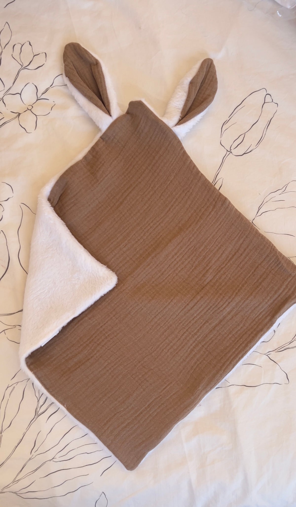 Doudou câlin personnalisé - Polaire/Gaz de coton marron