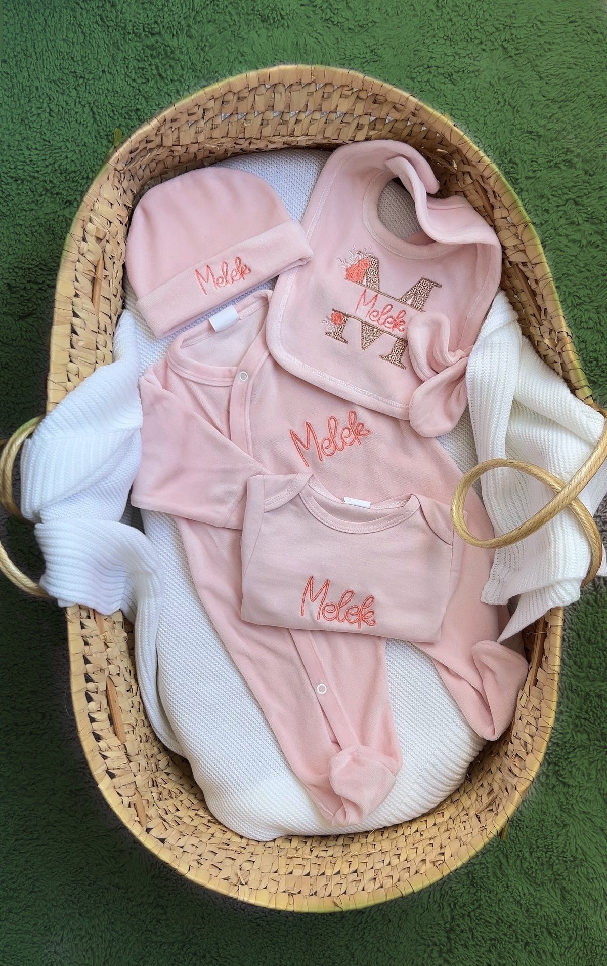 Tenue de naissance 5pcs personnalisée - Velours rose